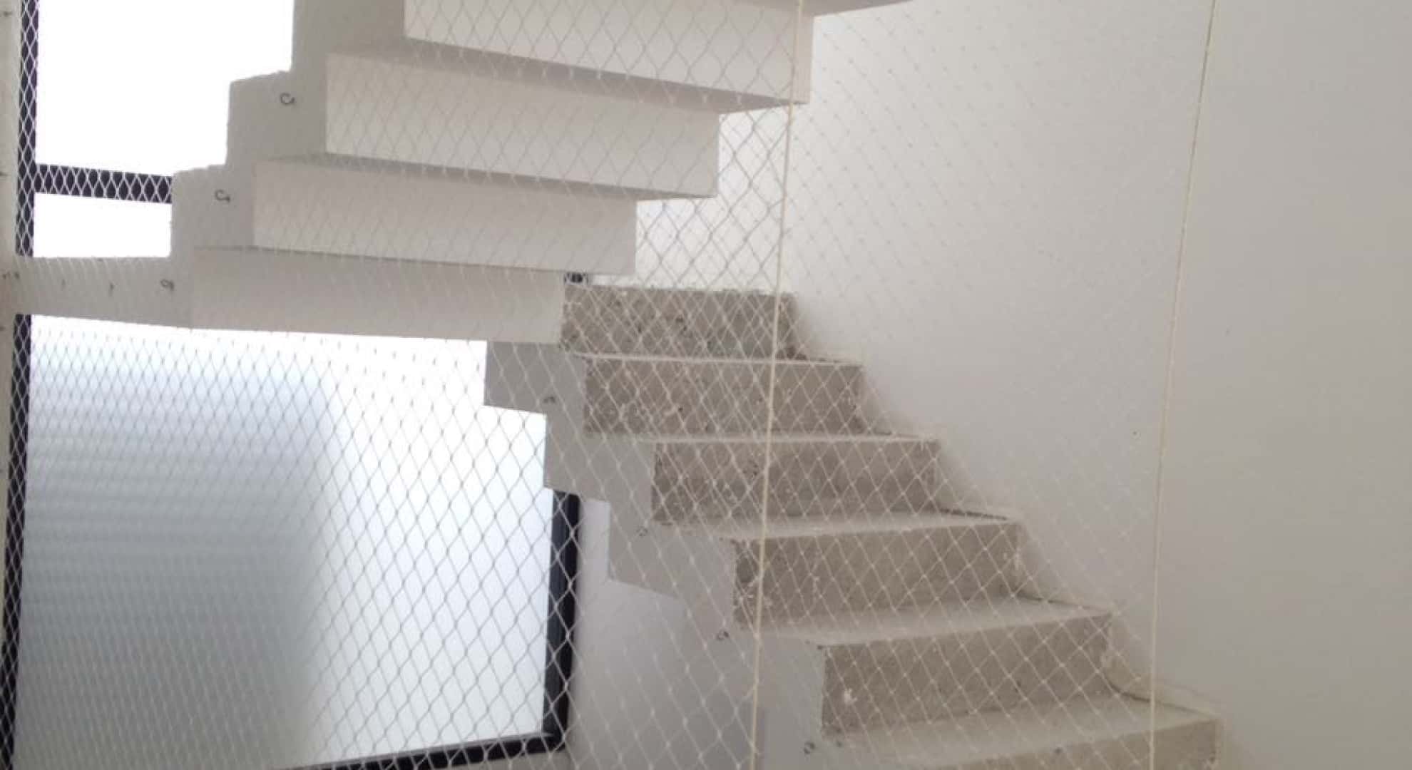 Instalação de rede de proteção 5